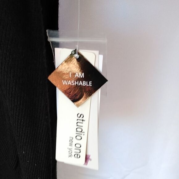 Studio one dress   - Picture 4 of 7